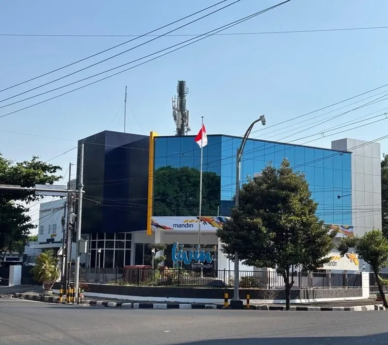 Bank Mandiri - Optima Glass Project